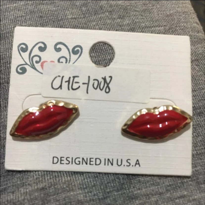 Earrings 1102